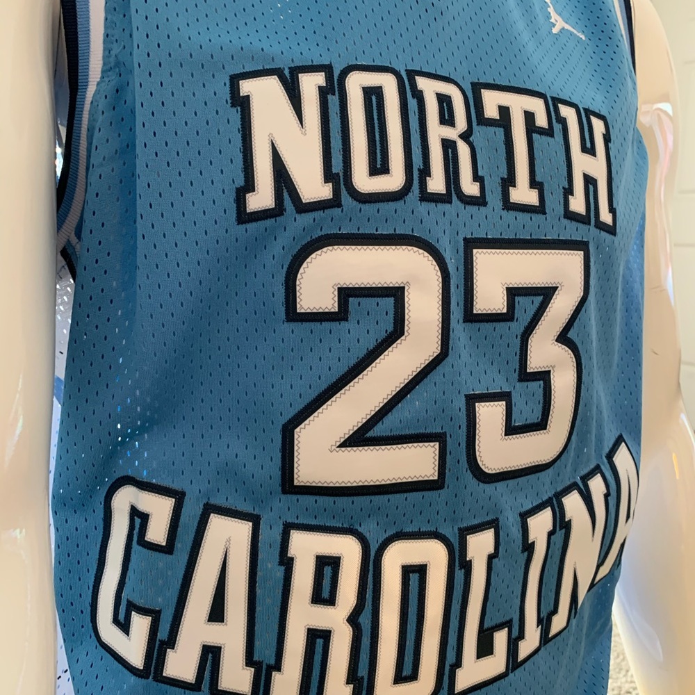 Michael Jordan UNC Blue Throwback Large Jersey